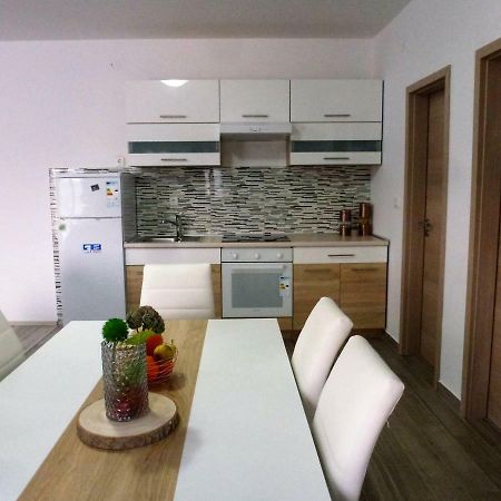 Apartmani Slavica シベニク エクステリア 写真