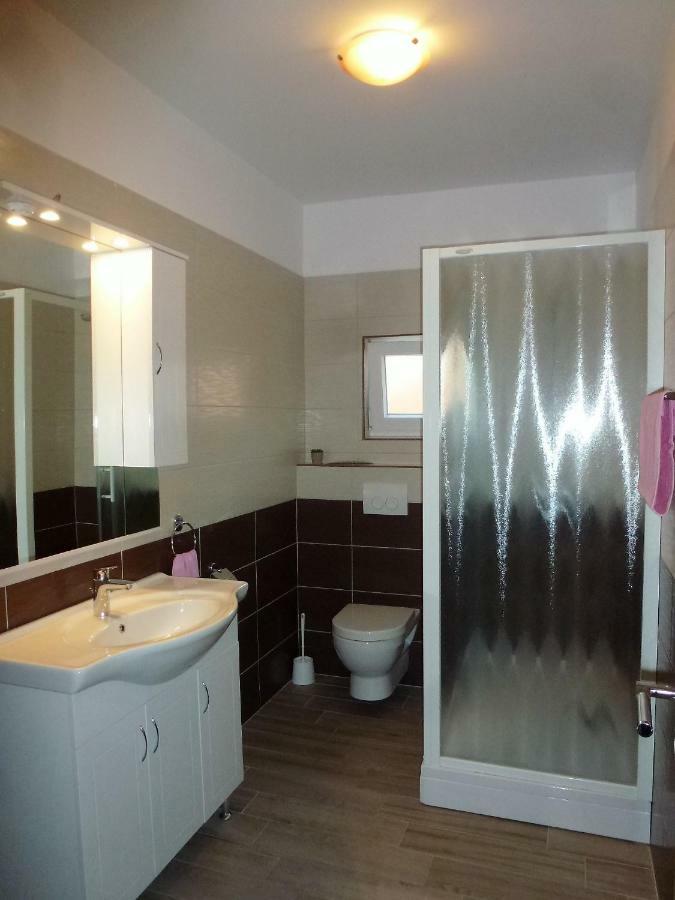 Apartmani Slavica シベニク エクステリア 写真
