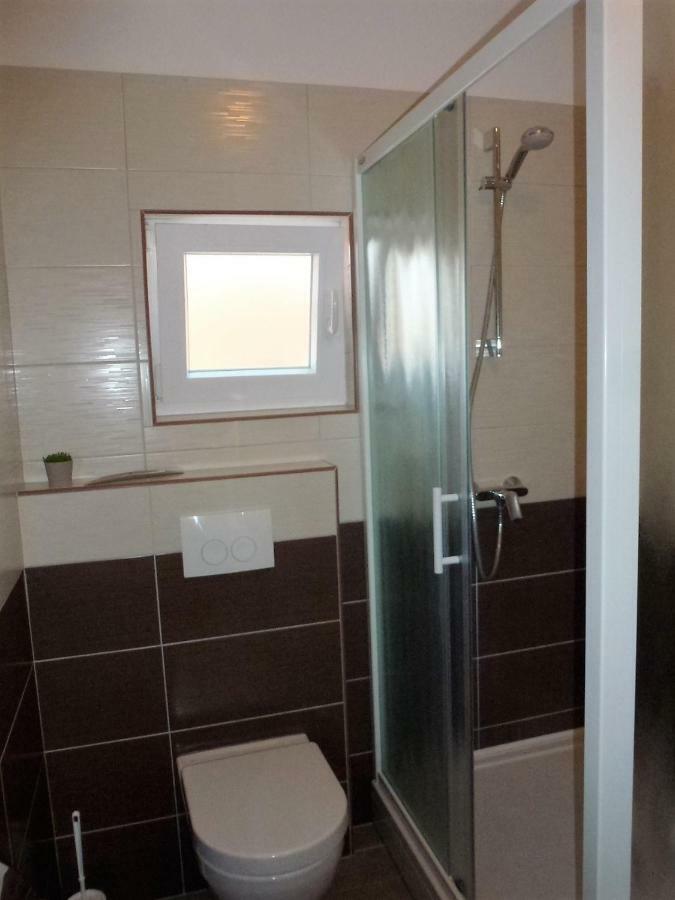 Apartmani Slavica シベニク エクステリア 写真
