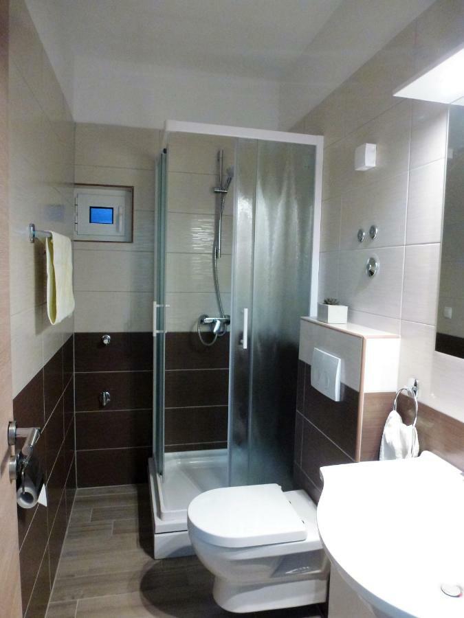 Apartmani Slavica シベニク エクステリア 写真